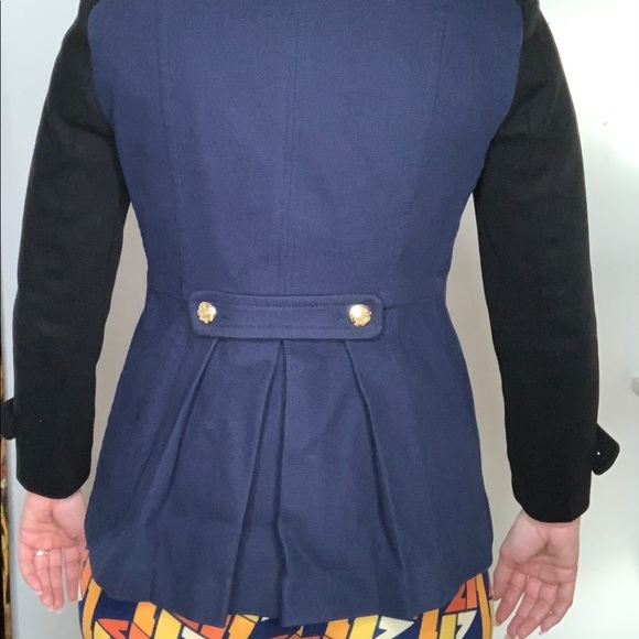 Banana Republic Naval Peacoat - Picture 3 of 6